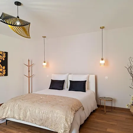 Holiday home L'oree D'antan *